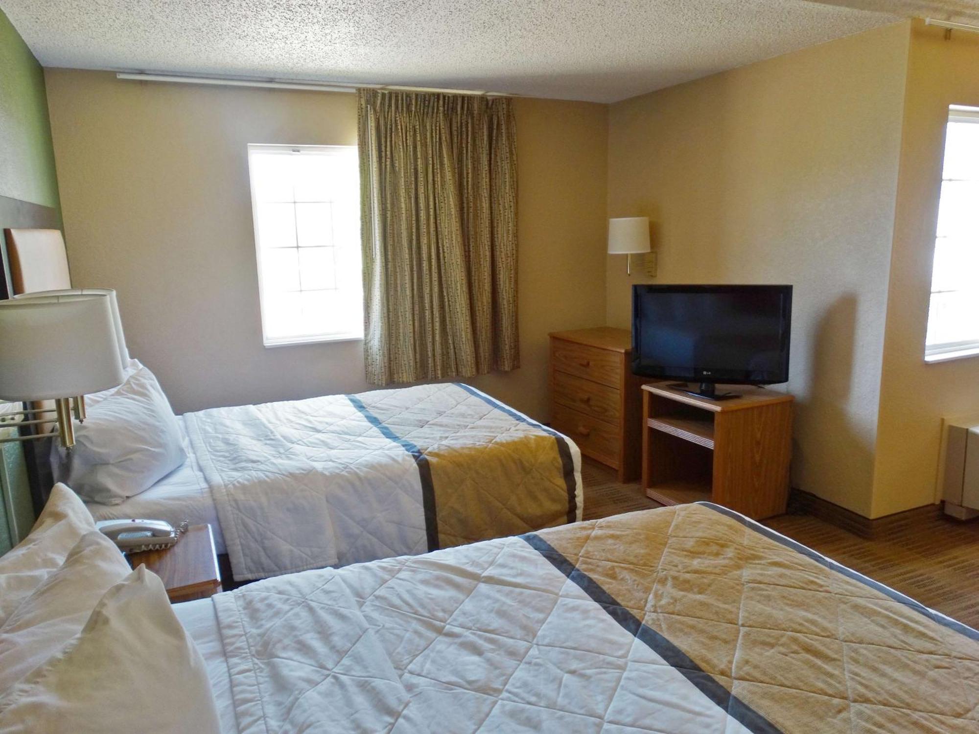 Extended Stay America Select Suites - Orlando - Lake Mary - 1040 Greenwood Blvd Esterno foto