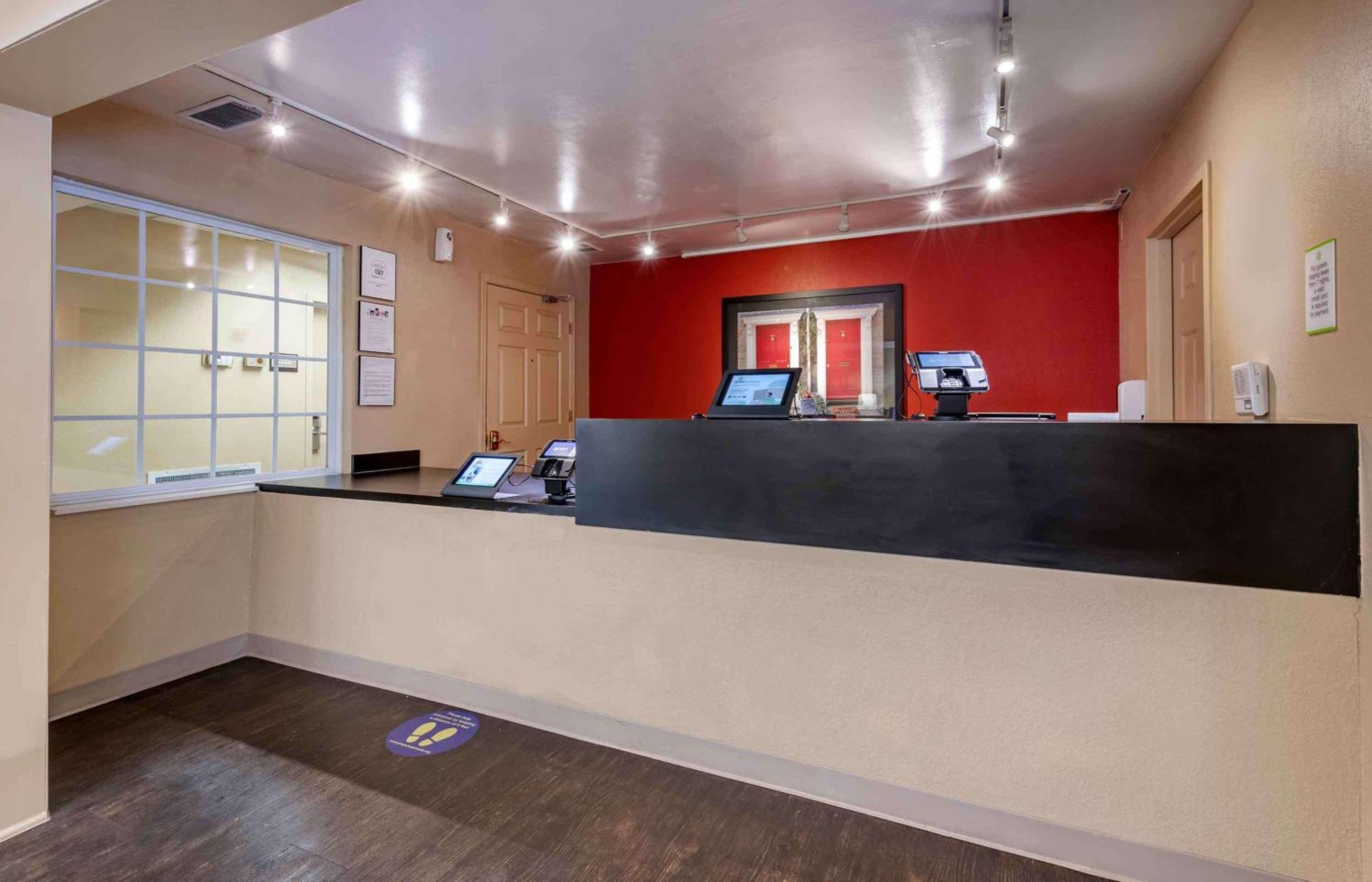 Extended Stay America Select Suites - Orlando - Lake Mary - 1040 Greenwood Blvd Esterno foto