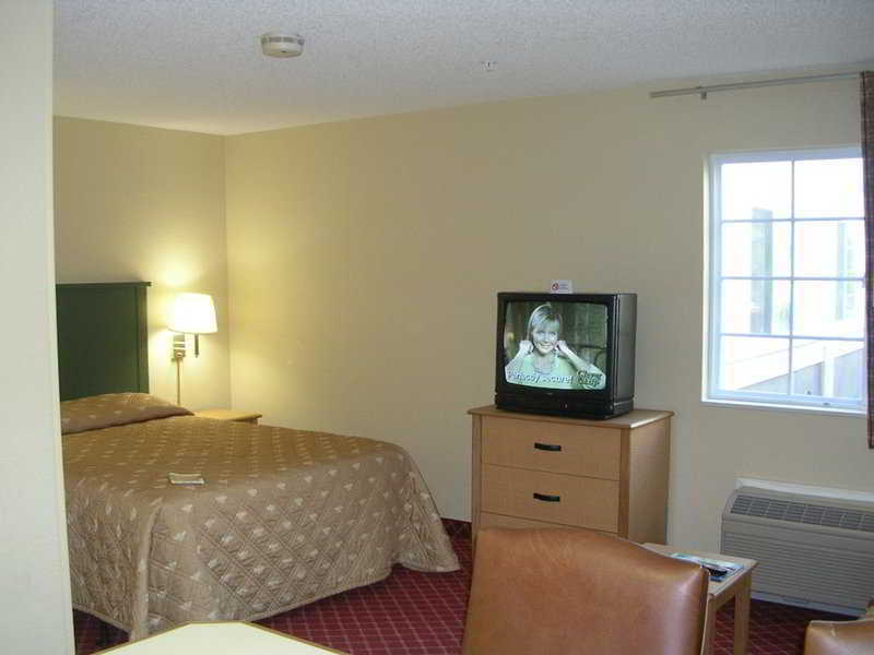 Extended Stay America Select Suites - Orlando - Lake Mary - 1040 Greenwood Blvd Esterno foto